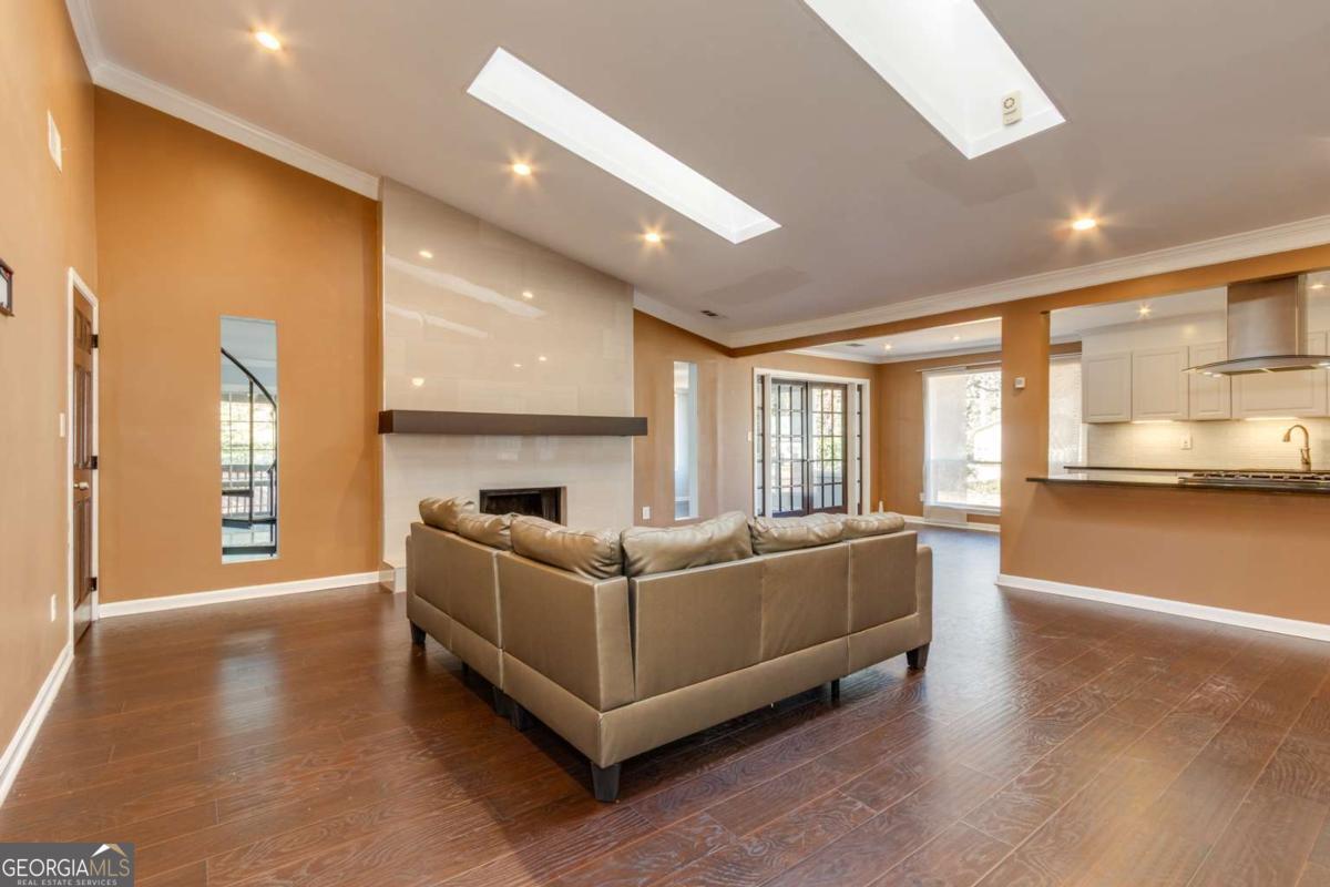 1050 Terramont Drive Roswell GA 30076