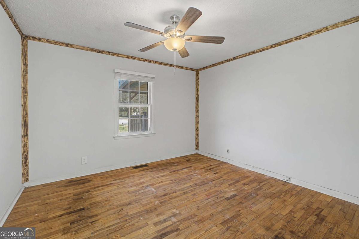 215 Parkway Drive Adairsville GA 30103