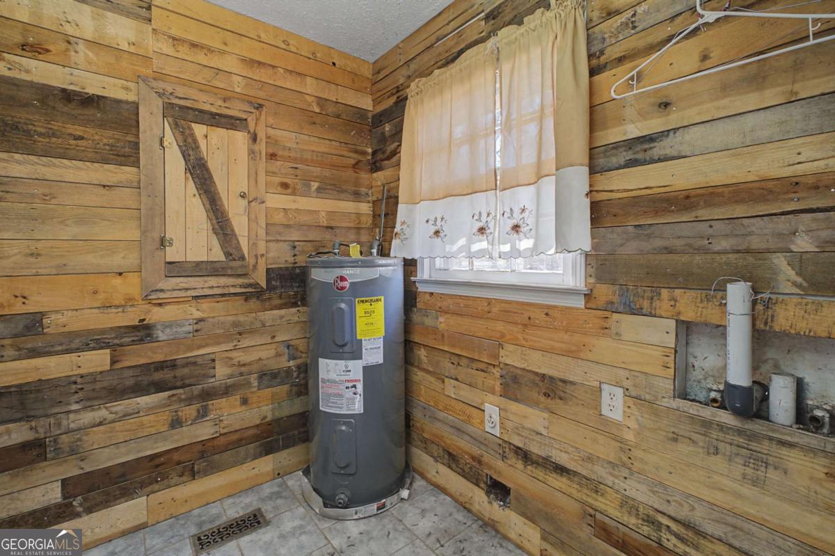 215 Parkway Drive Adairsville GA 30103