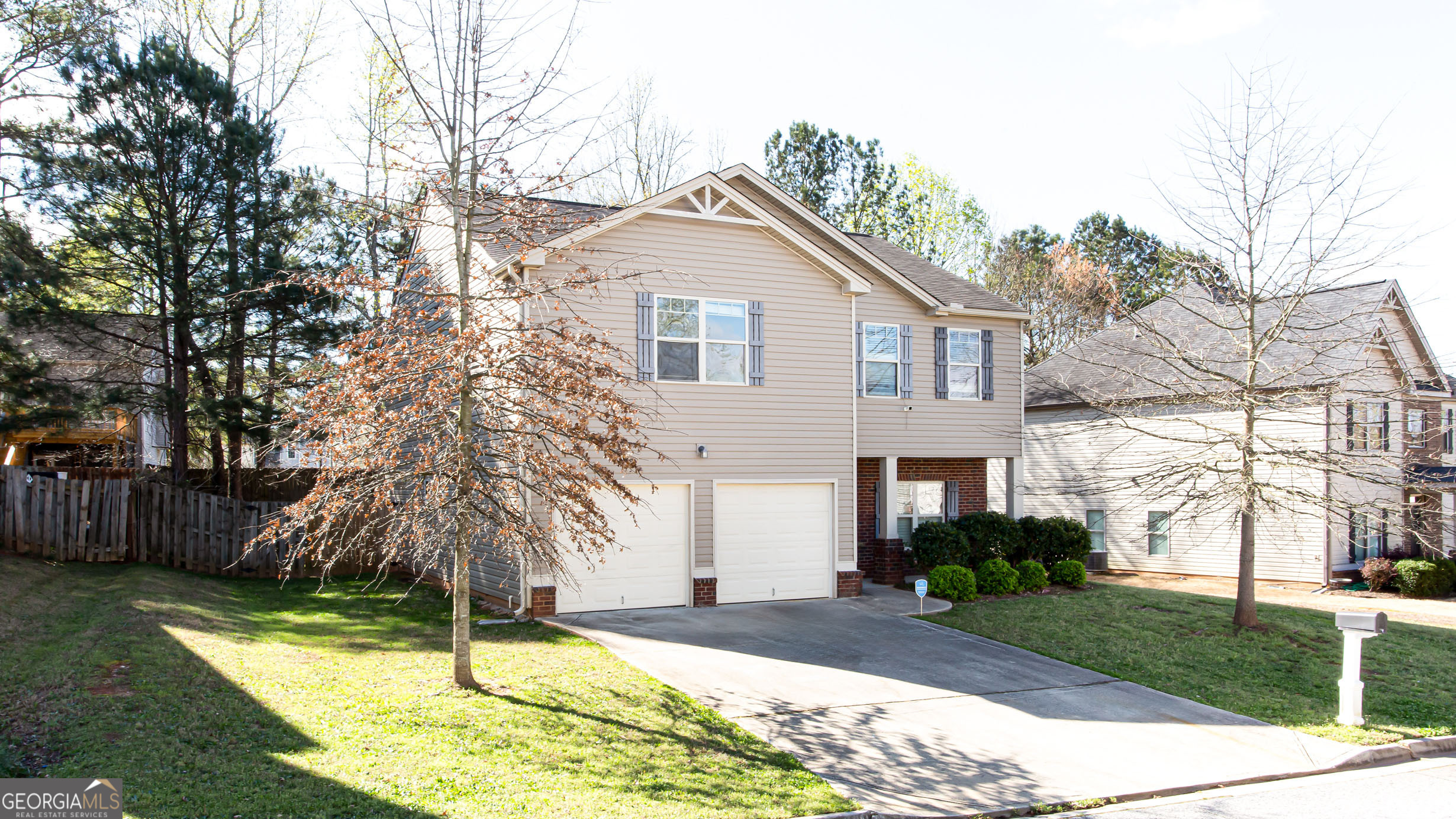 2754 Topaz Road Riverdale GA 30296