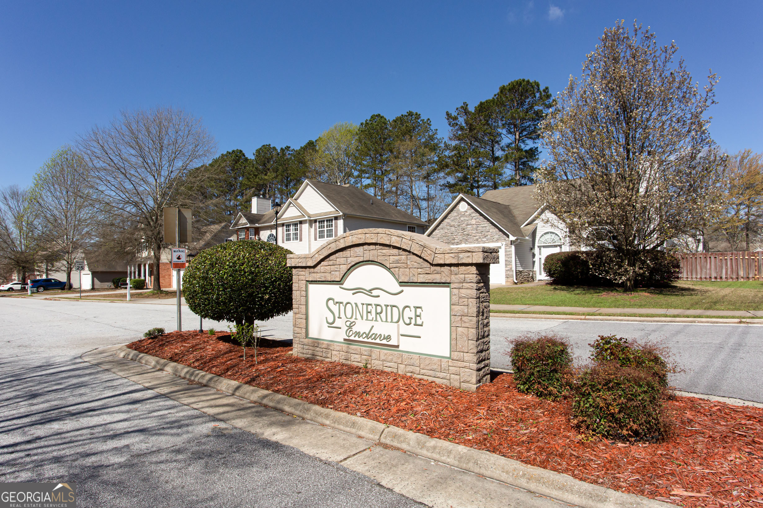 2754 Topaz Road Riverdale GA 30296