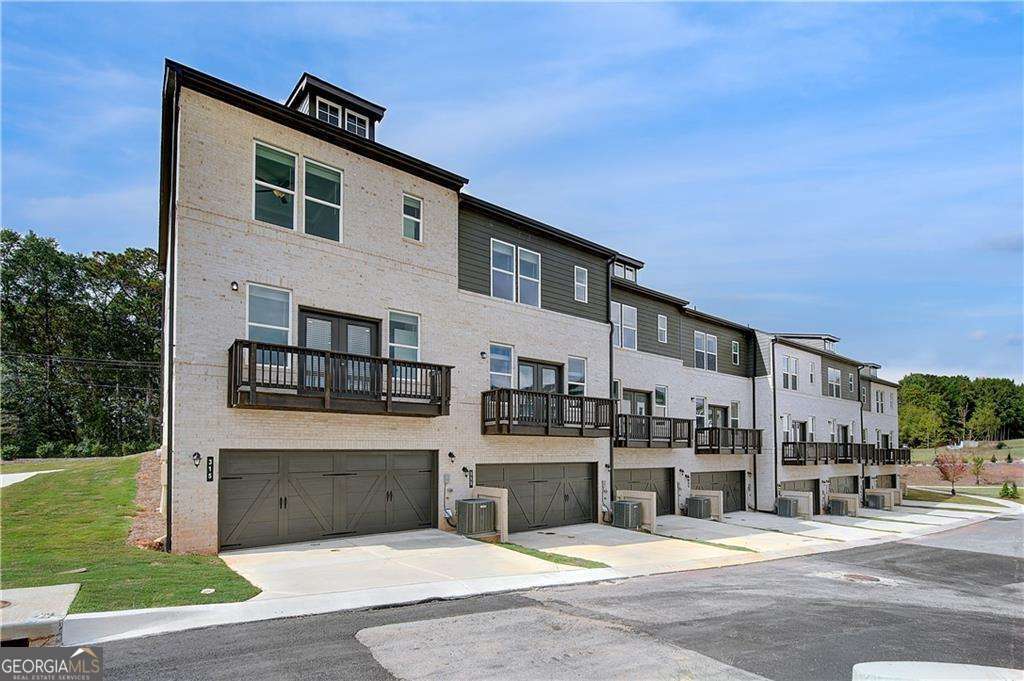 311 Daybreak Lane Newnan GA 30265