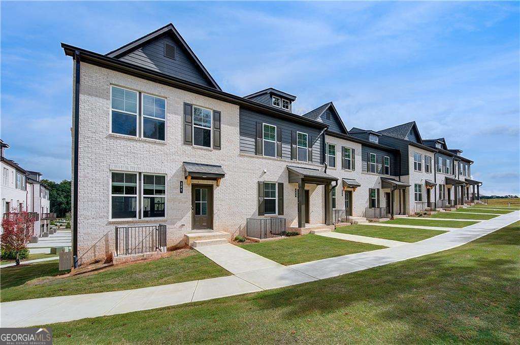 311 Daybreak Lane Newnan GA 30265