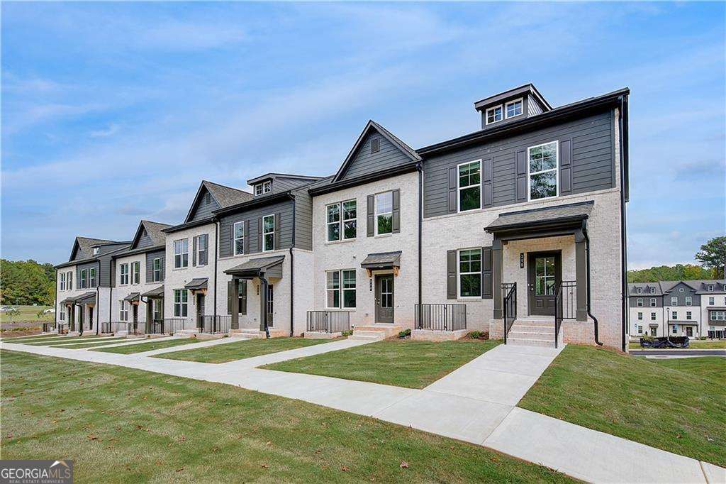 311 Daybreak Lane Newnan GA 30265