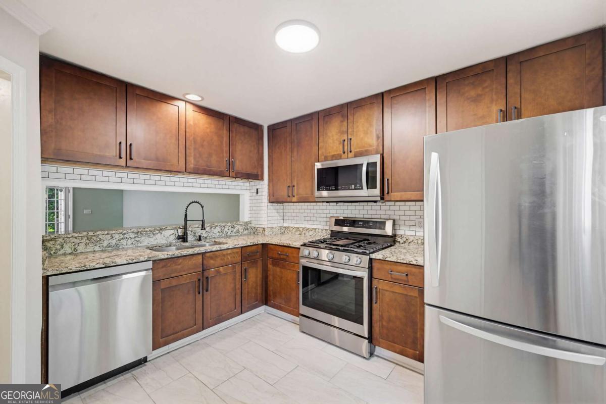 4388 Ivy Glen Way SE Smyrna GA 30082