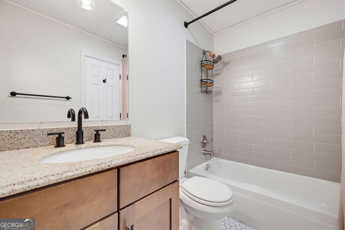 4388 Ivy Glen Way SE Smyrna GA 30082