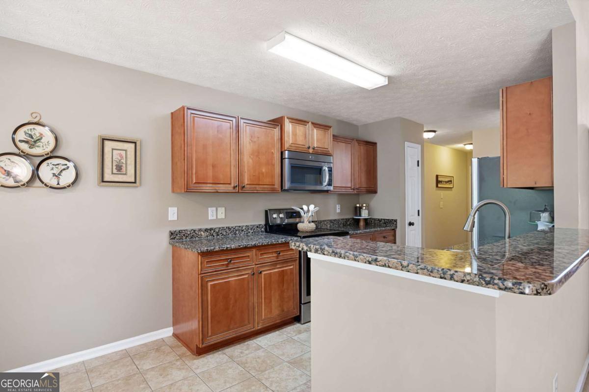 3390 English Oaks Drive NW Kennesaw GA 30144