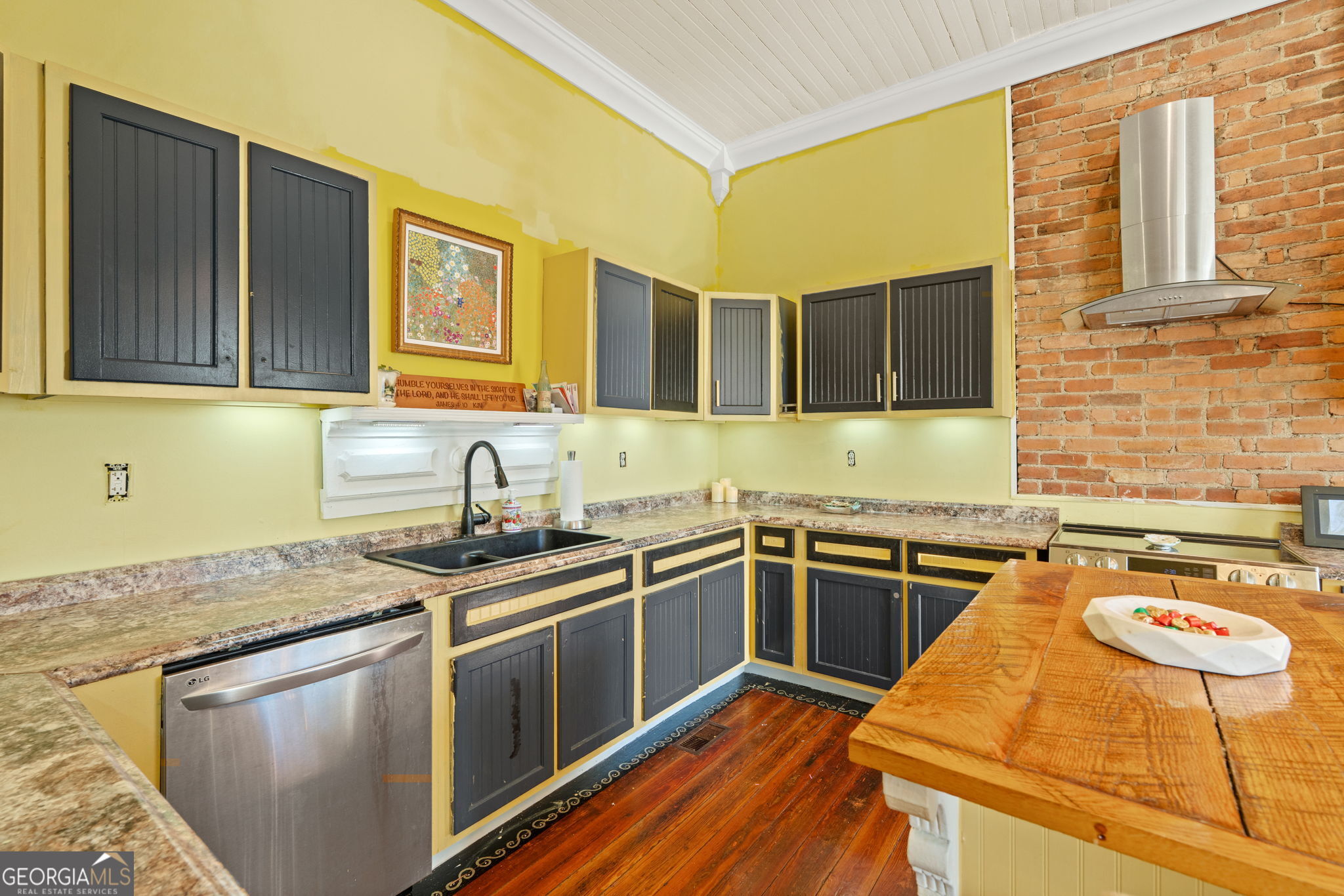 110 E Artesian Avenue Montezuma GA 31063