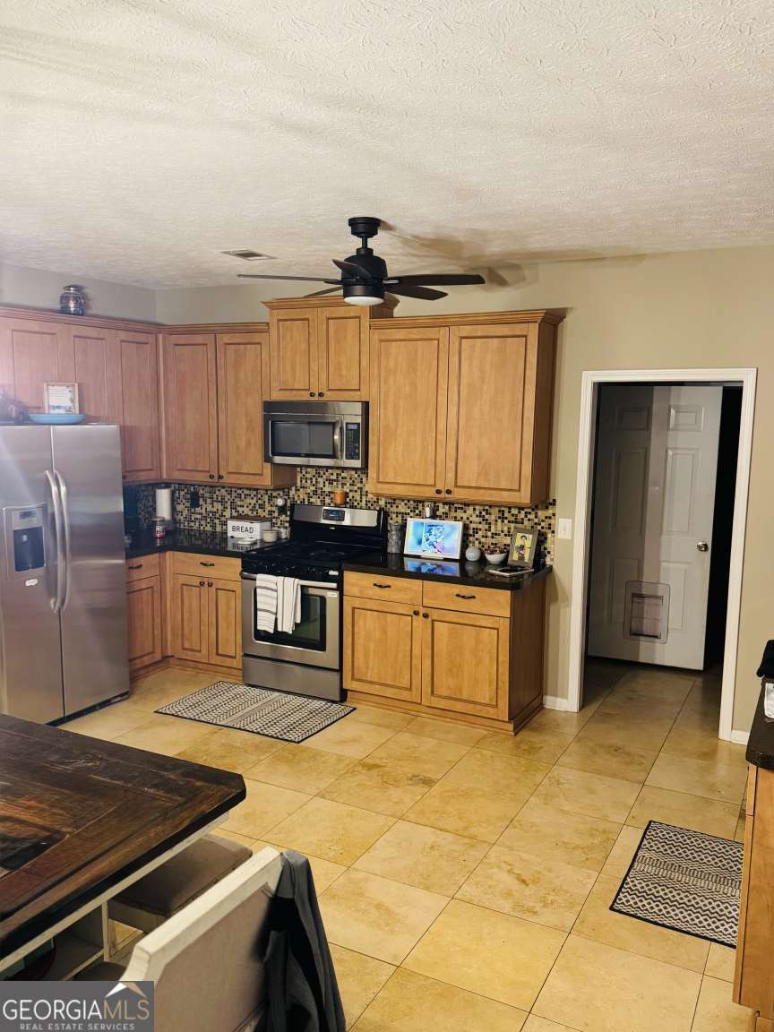 8590 Kencrest Drive Winston GA 30187