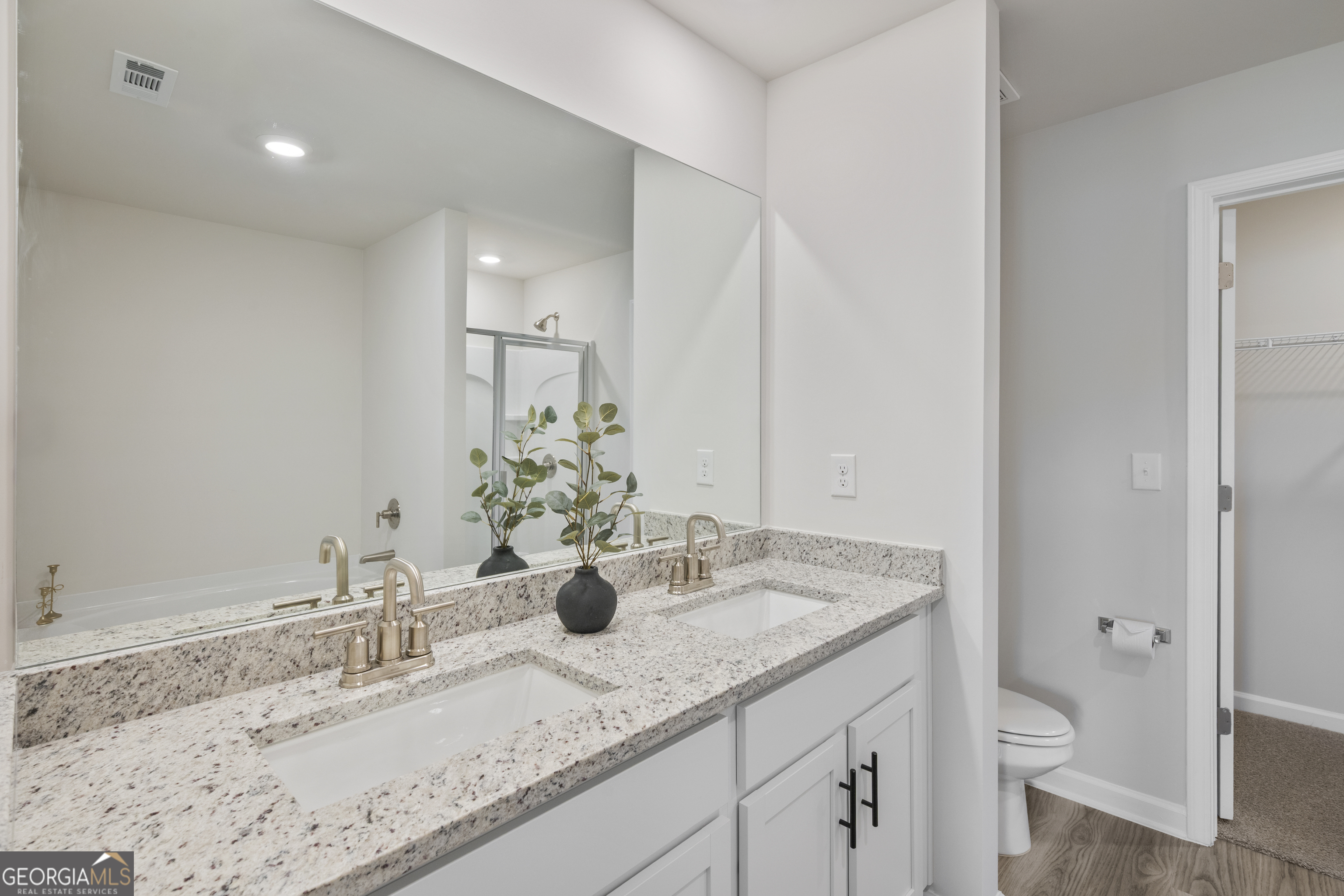 3952 Hidden River Lane Oakwood GA 30566