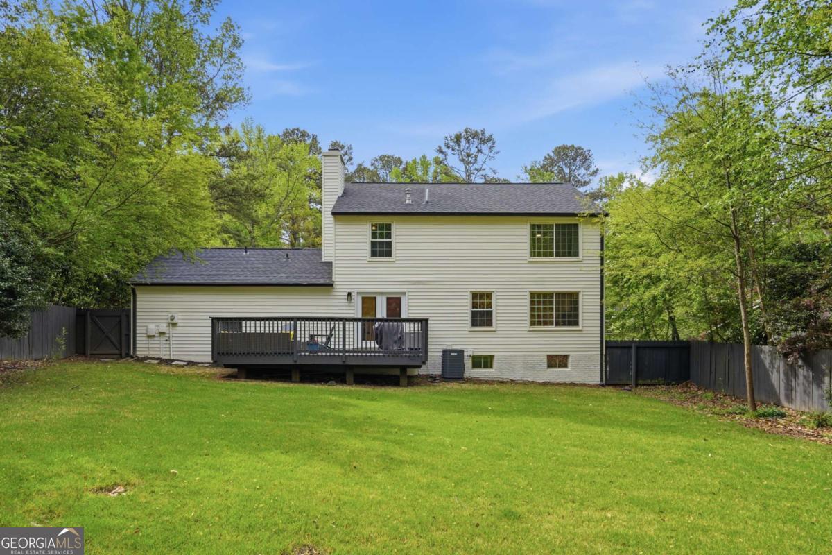 120 Hillside Lane Roswell GA 30076