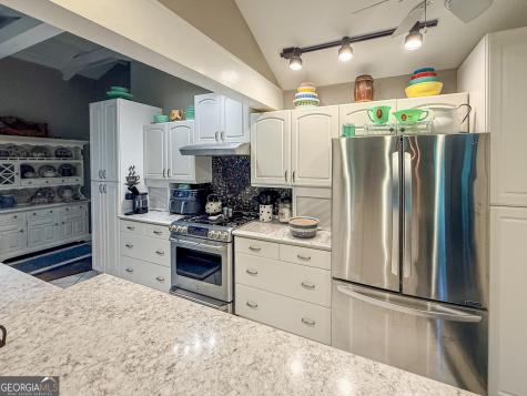 131 Scarlet Oak Drive Cleveland GA 30528