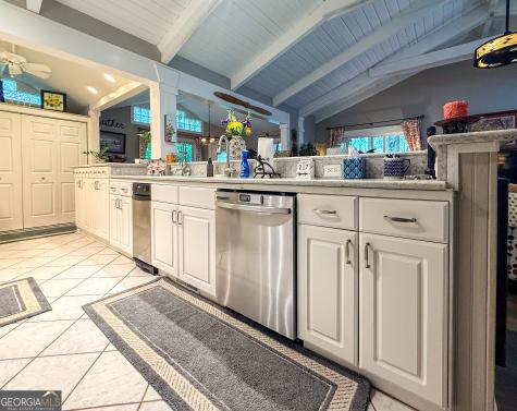 131 Scarlet Oak Drive Cleveland GA 30528
