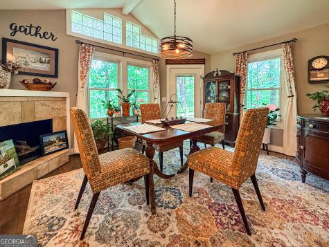 131 Scarlet Oak Drive Cleveland GA 30528