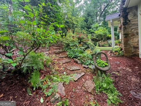 131 Scarlet Oak Drive Cleveland GA 30528