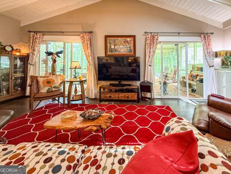 131 Scarlet Oak Drive Cleveland GA 30528