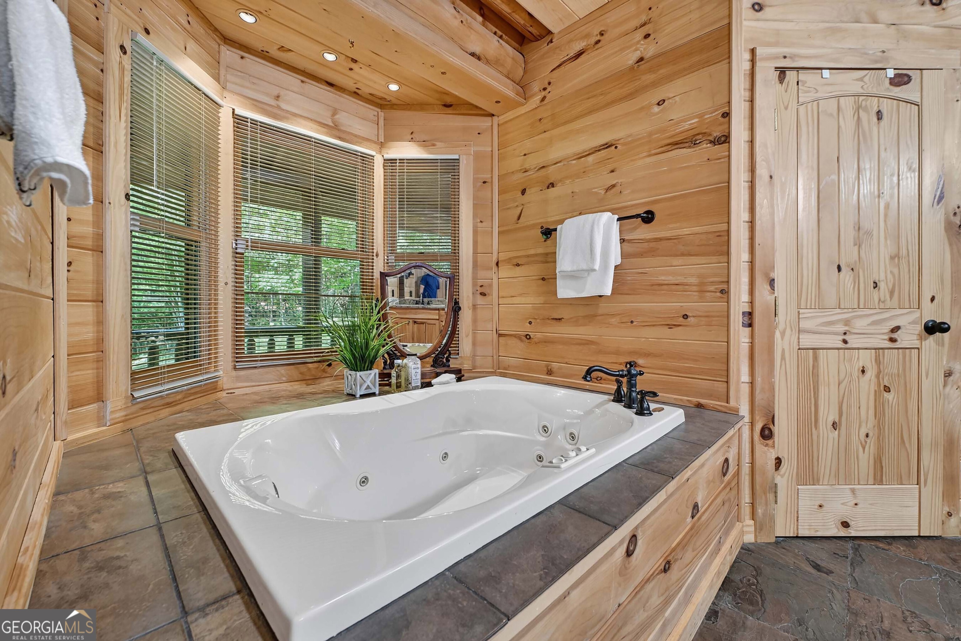 505 Old Salem Road Mineral Bluff GA 30559