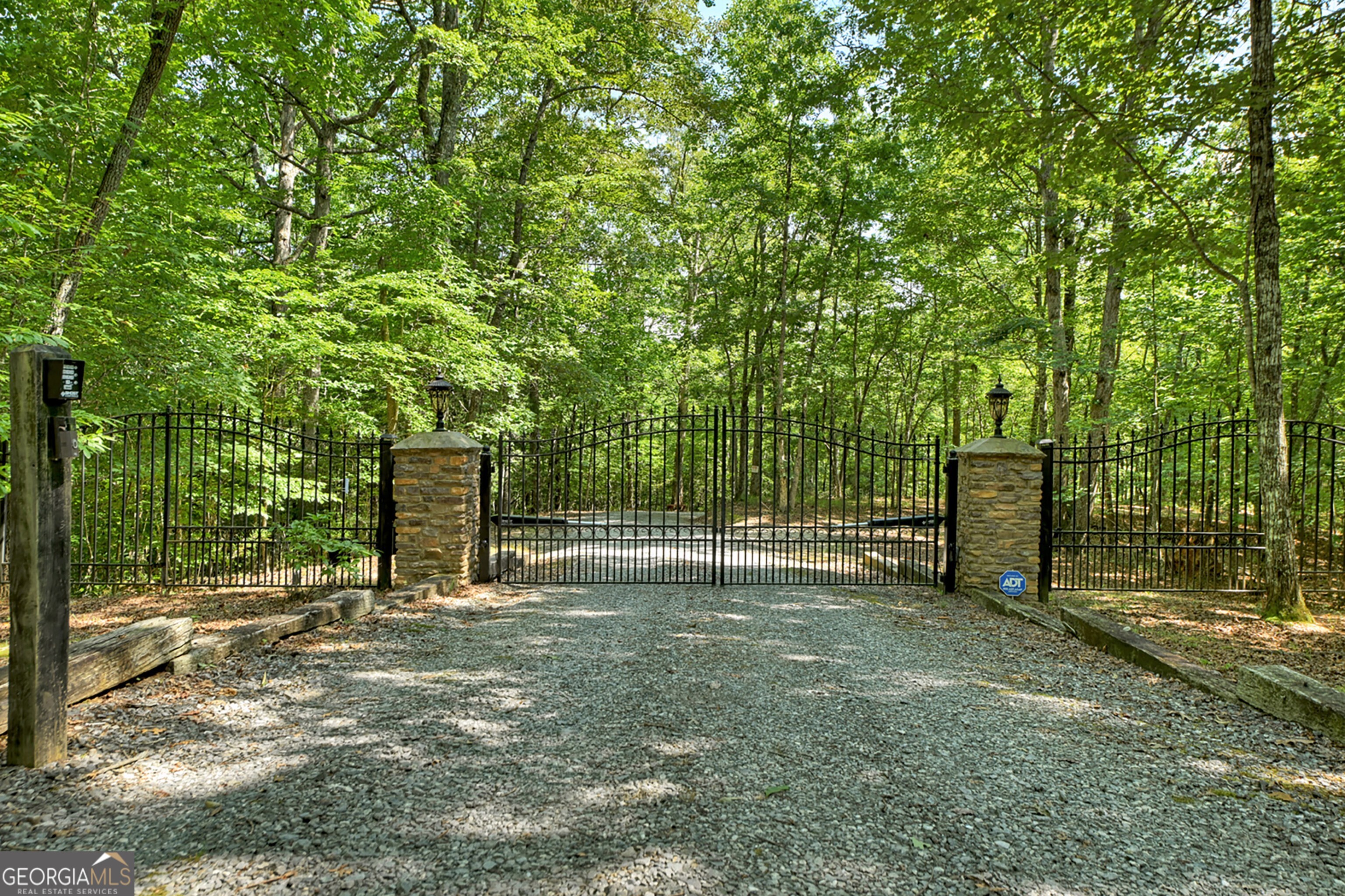 505 Old Salem Road Mineral Bluff GA 30559