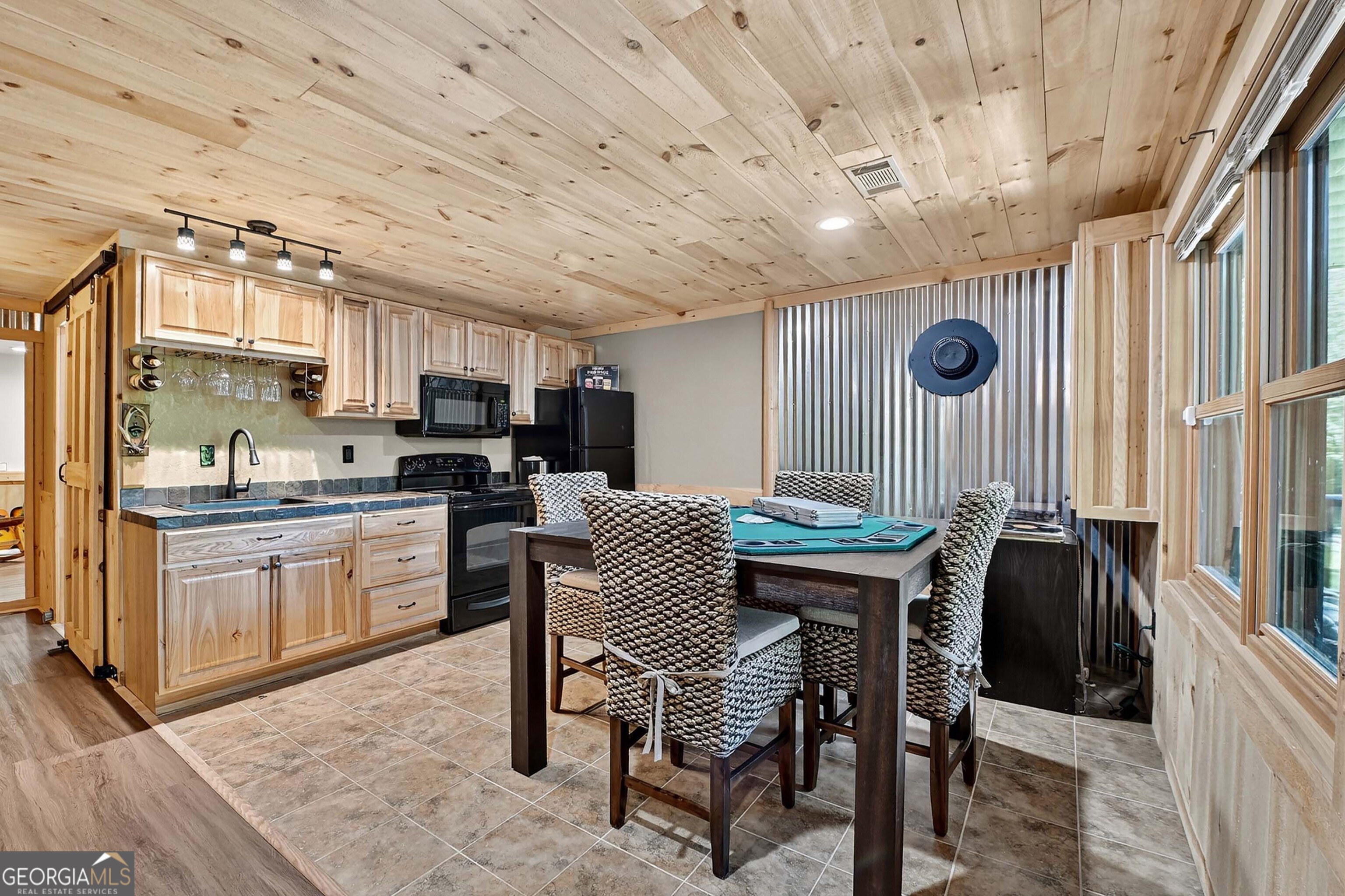 505 Old Salem Road Mineral Bluff GA 30559