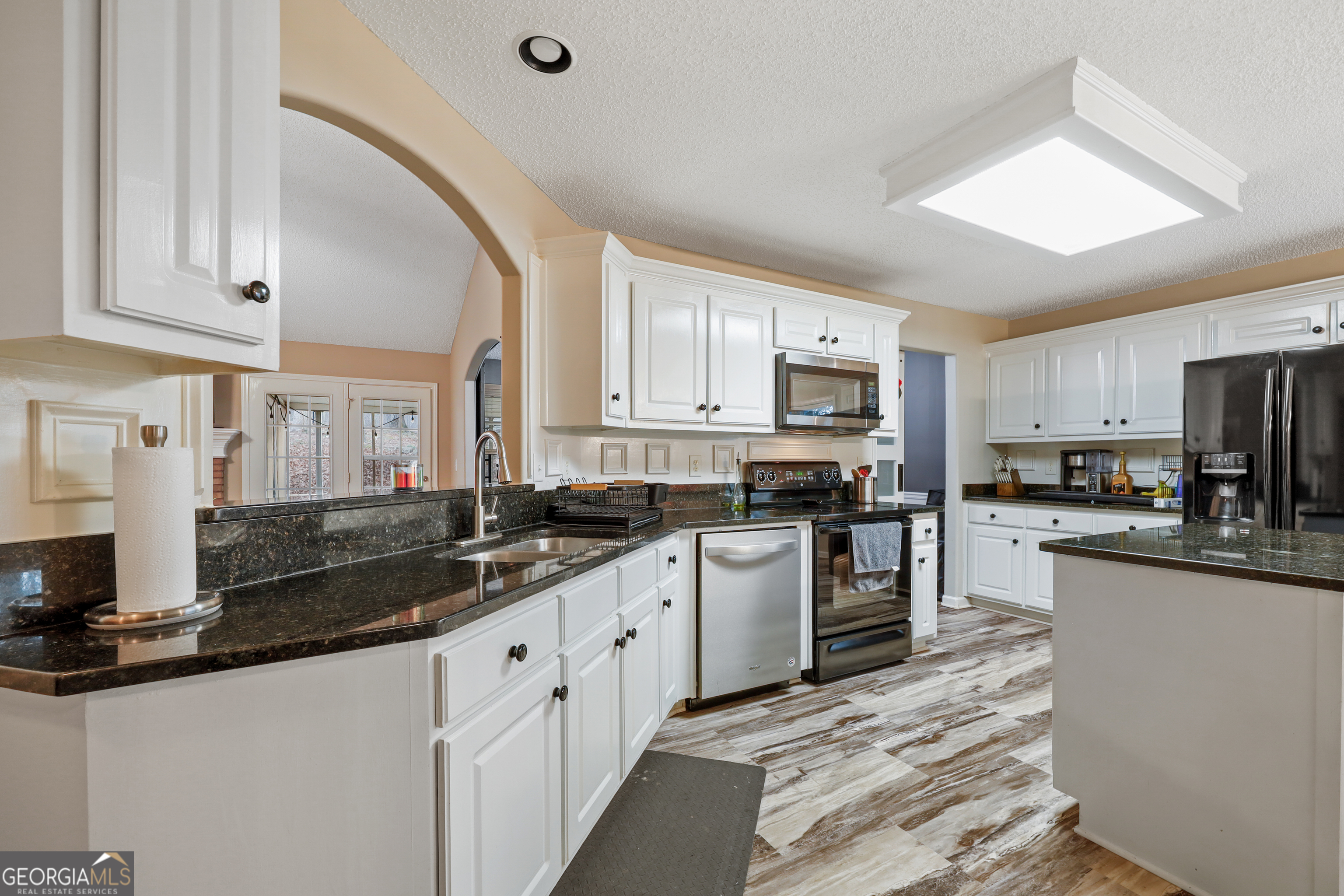 162 Oak View Drive Hull GA 30646