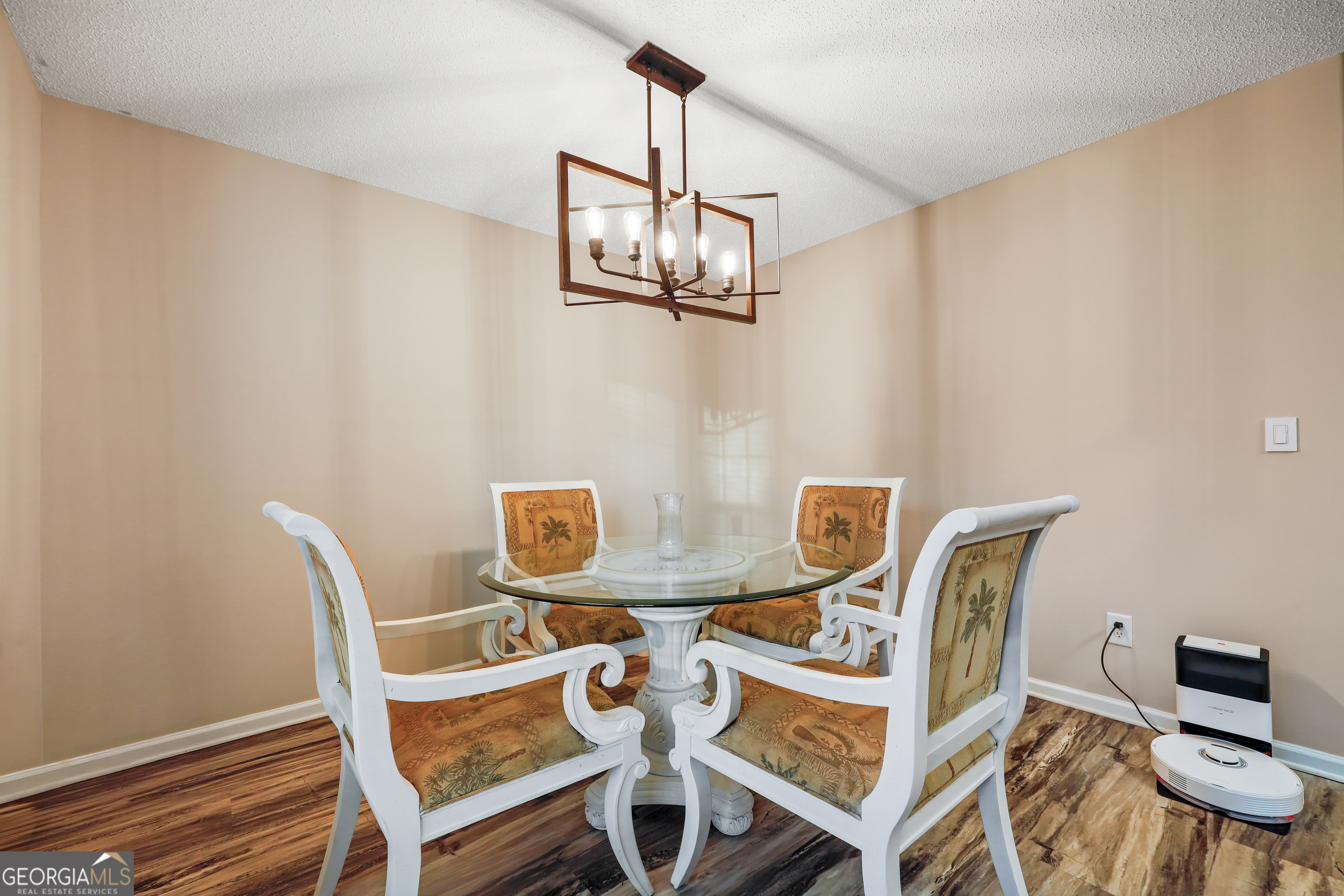 162 Oak View Drive Hull GA 30646