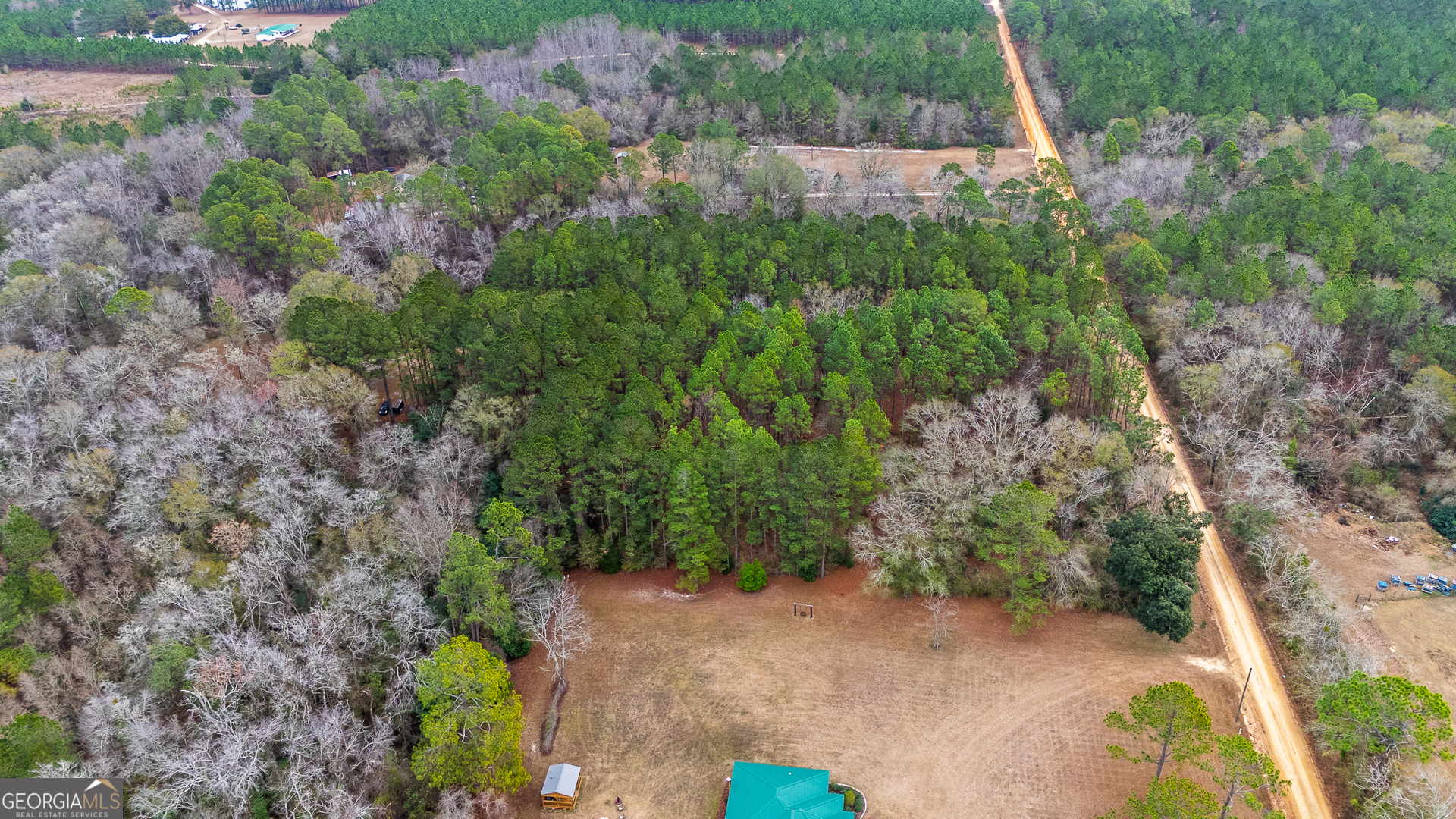 1670 Beaver Dam Road Odum GA 31555