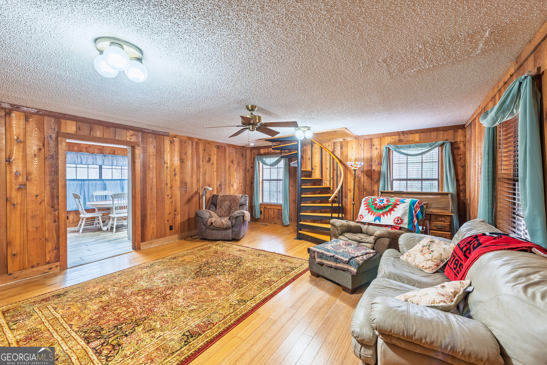 1670 Beaver Dam Road Odum GA 31555