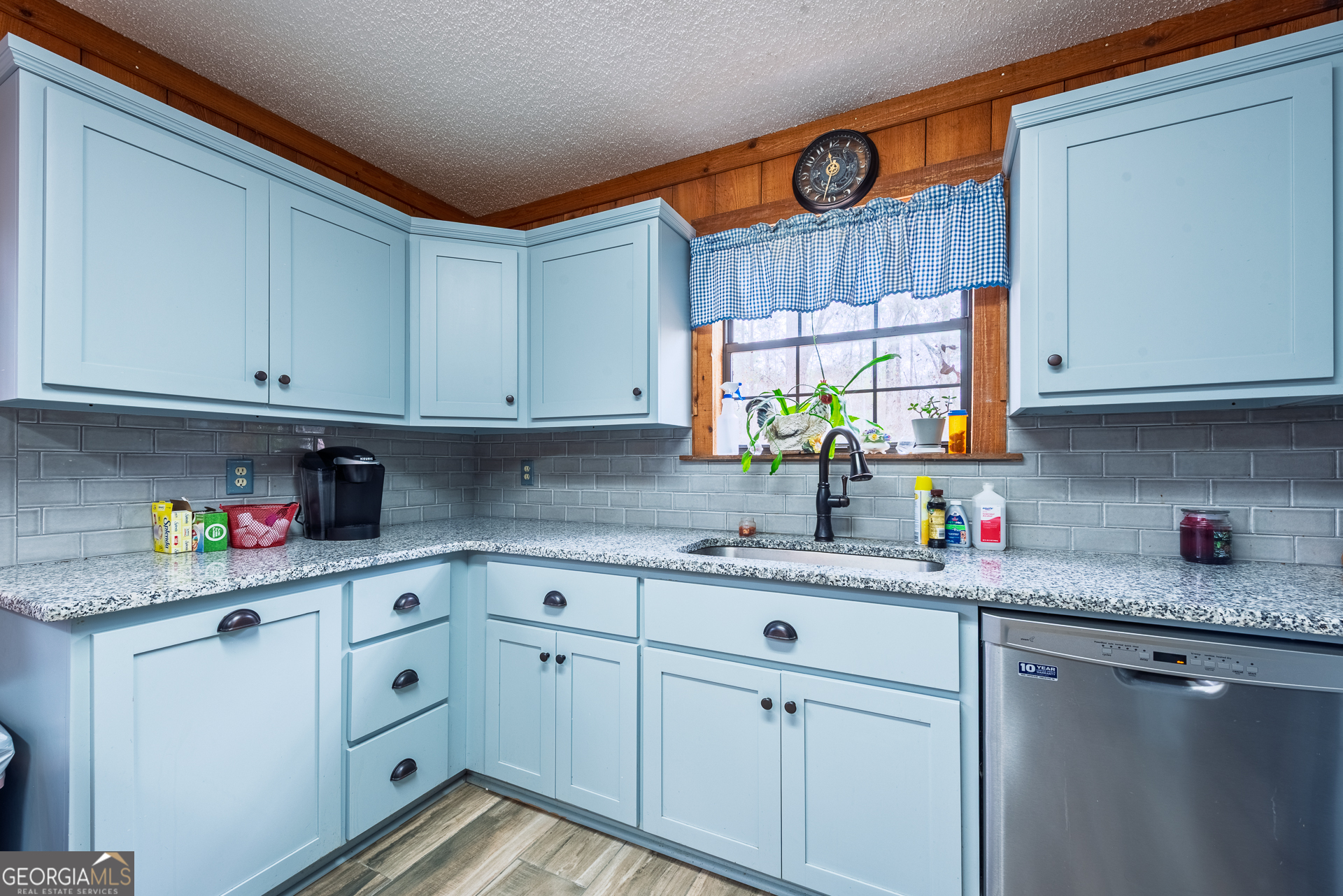 1670 Beaver Dam Road Odum GA 31555