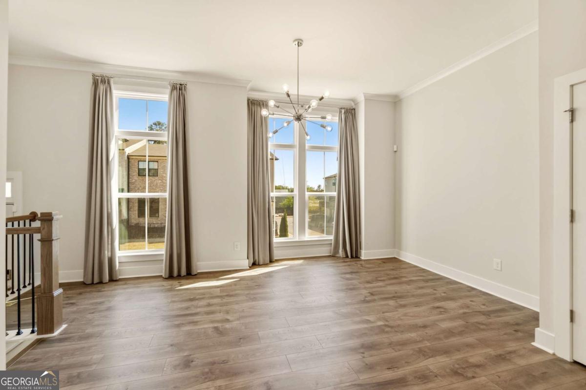 615 Fair View Circle Roswell GA 30076