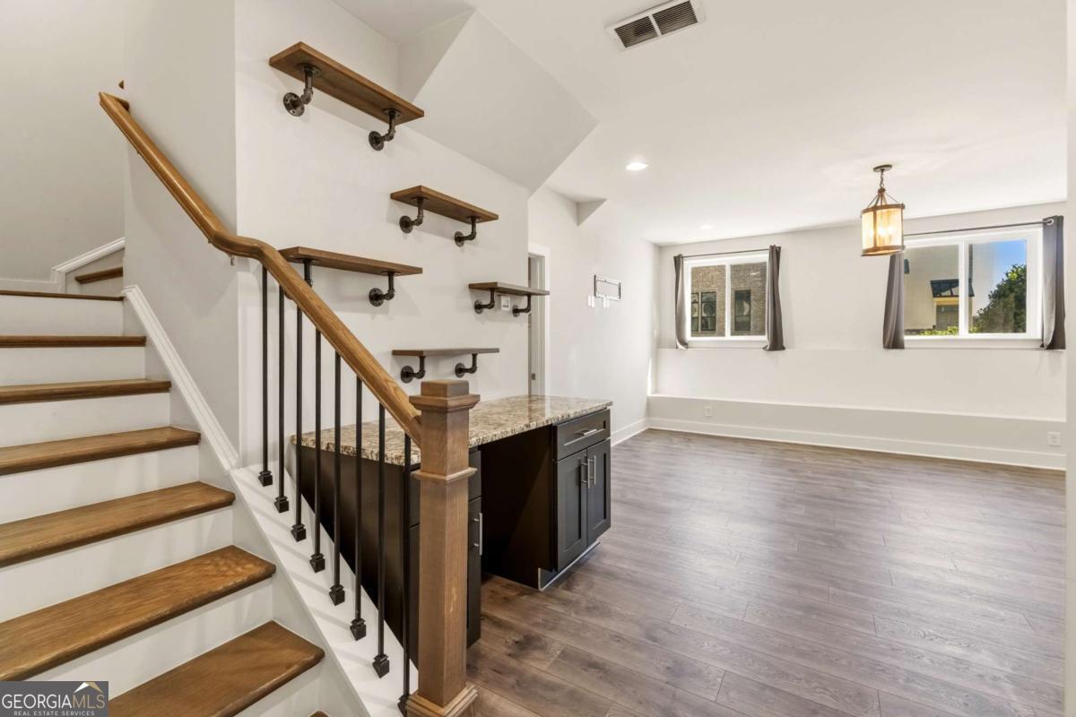 615 Fair View Circle Roswell GA 30076