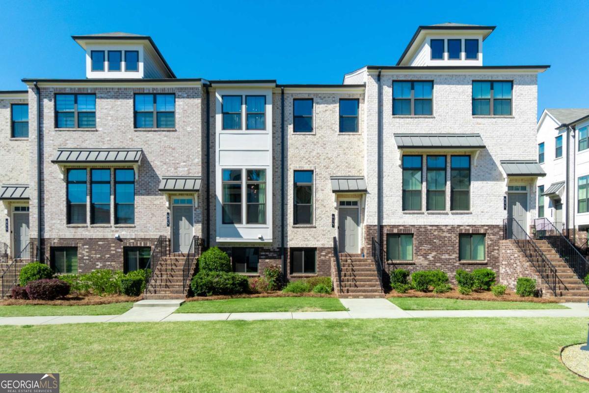 615 Fair View Circle Roswell GA 30076
