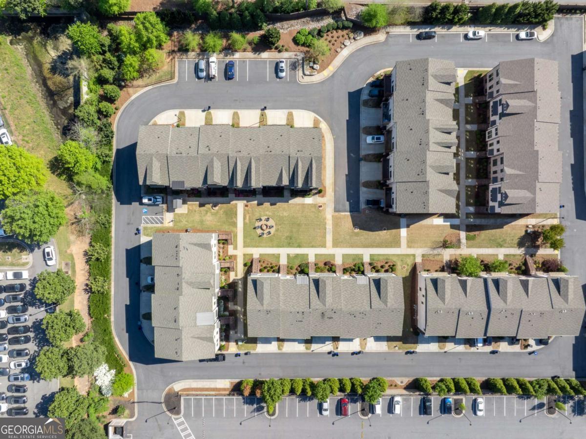 615 Fair View Circle Roswell GA 30076