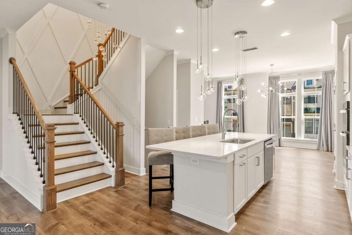 615 Fair View Circle Roswell GA 30076
