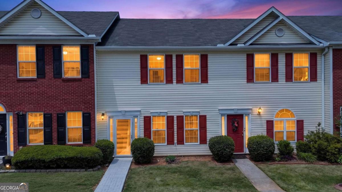 4210 Oakwood Road Oakwood GA 30566
