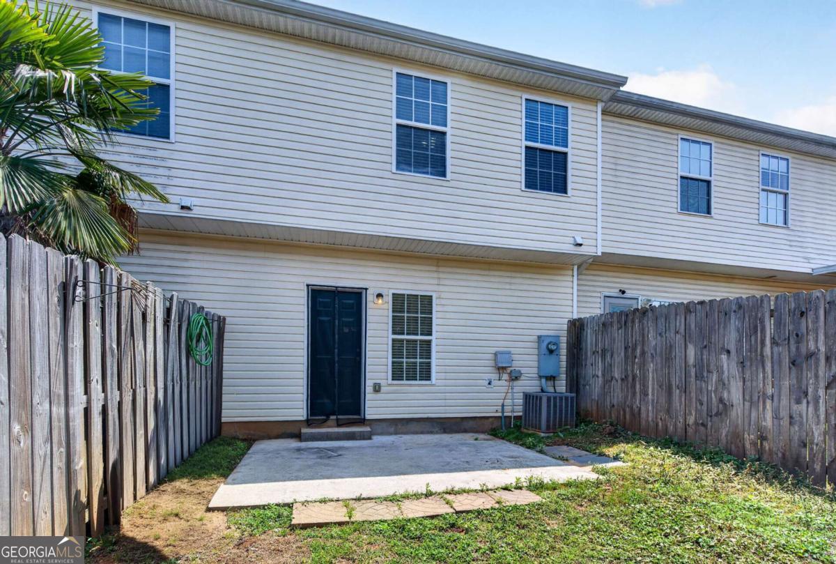 4210 Oakwood Road Oakwood GA 30566