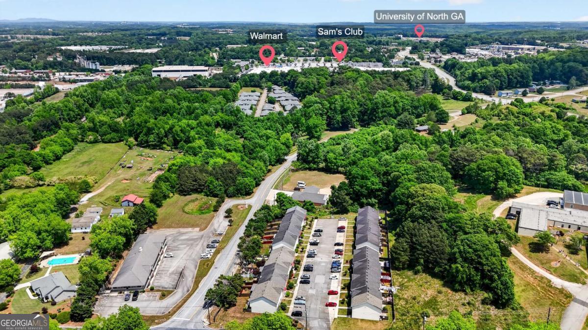 4210 Oakwood Road Oakwood GA 30566