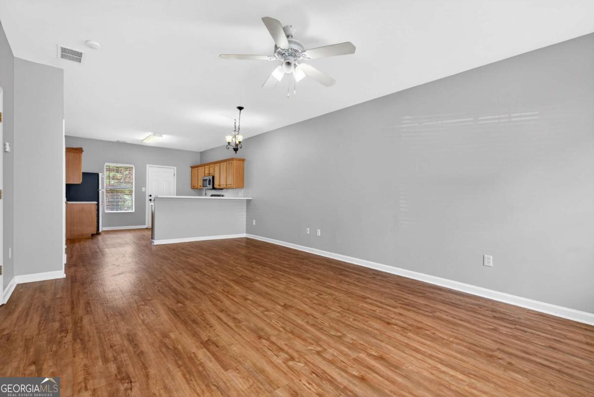 4210 Oakwood Road Oakwood GA 30566