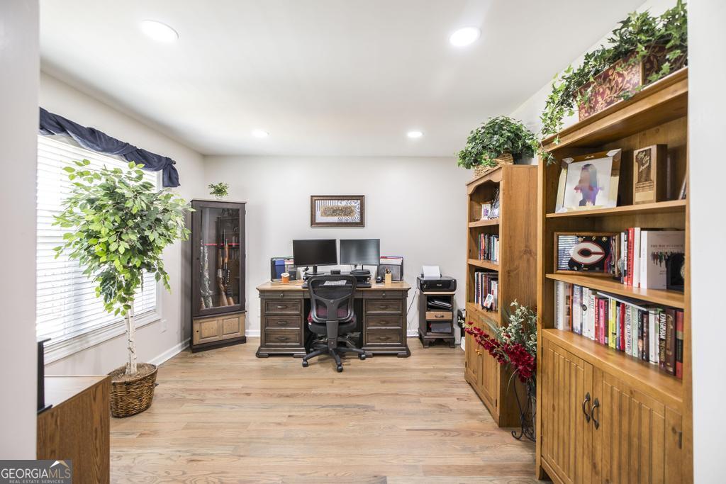 127 Bolingview Road Juliette GA 31046
