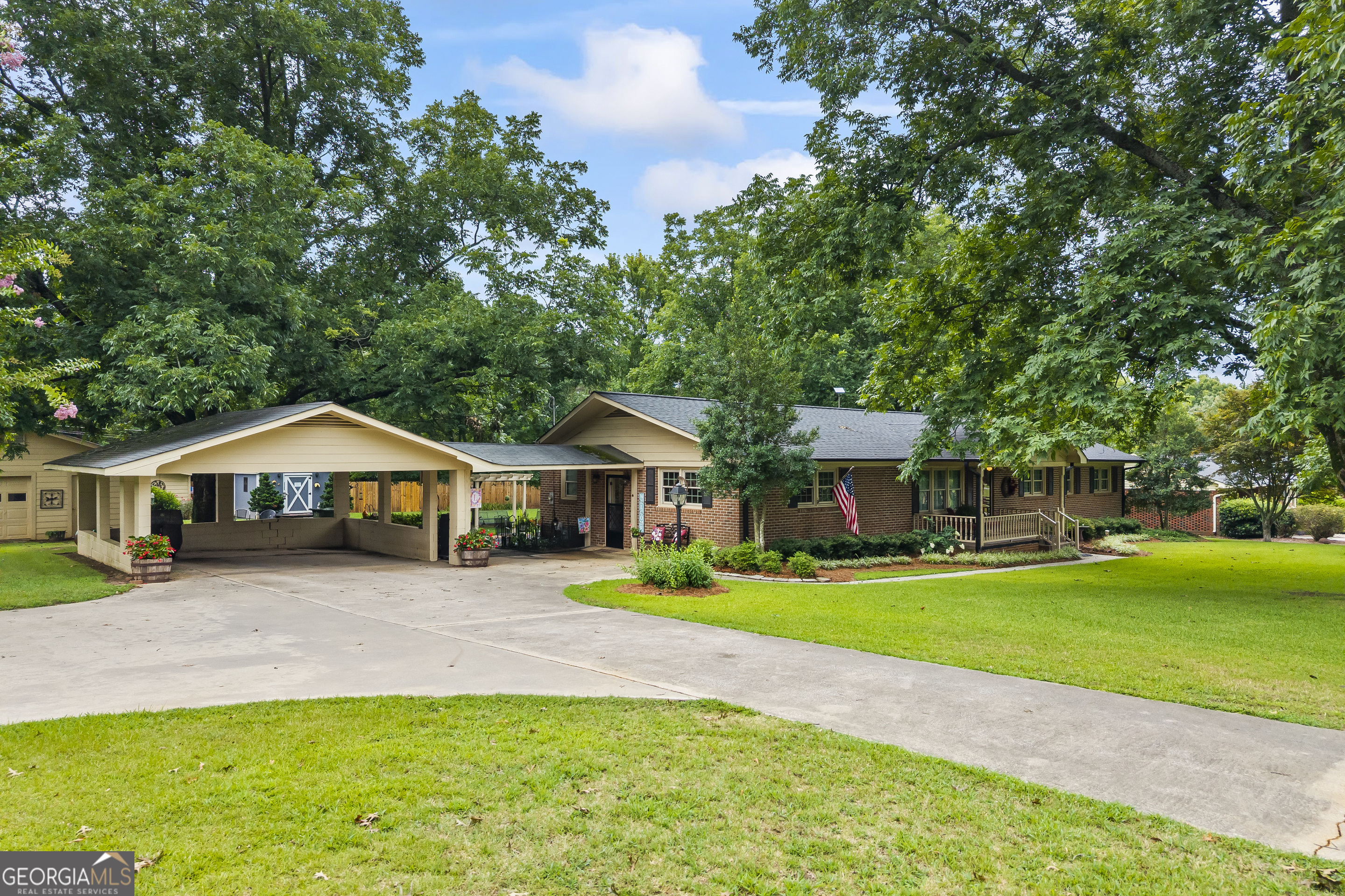 134 Skelton Street Royston GA 30662