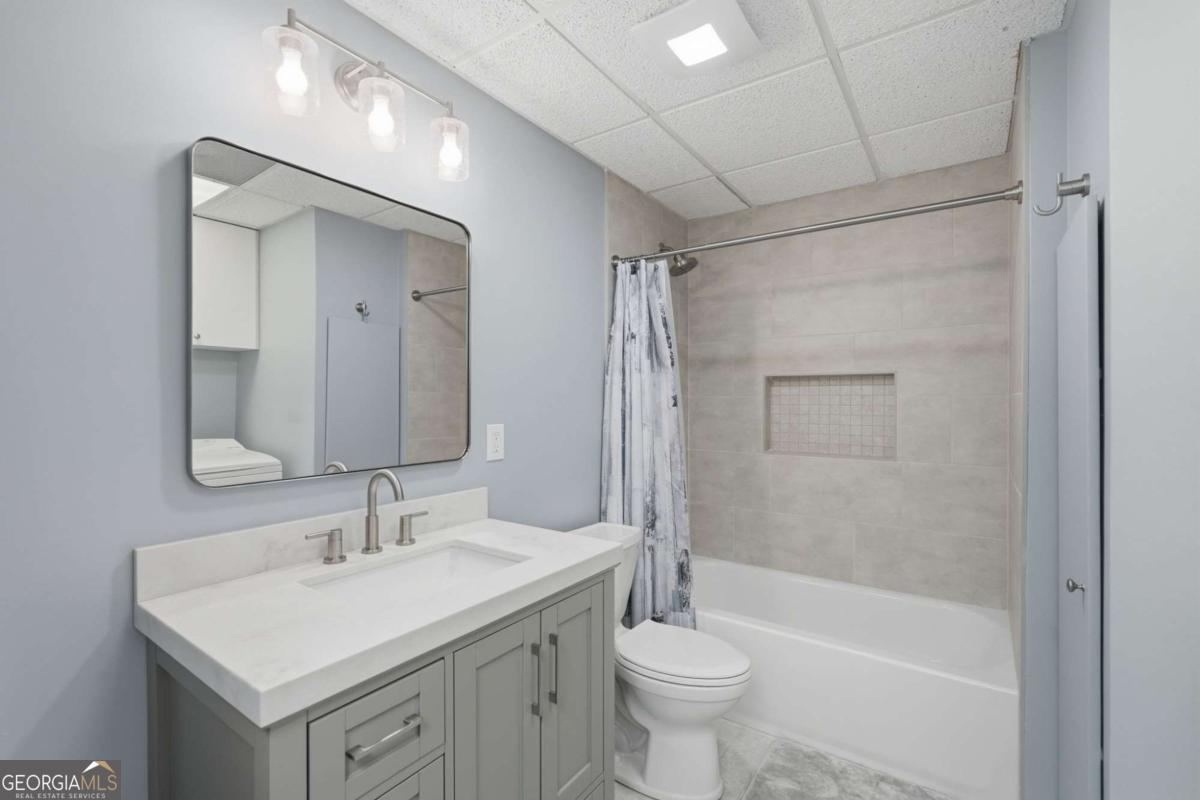60 Gilbert Circle Suwanee GA 30024