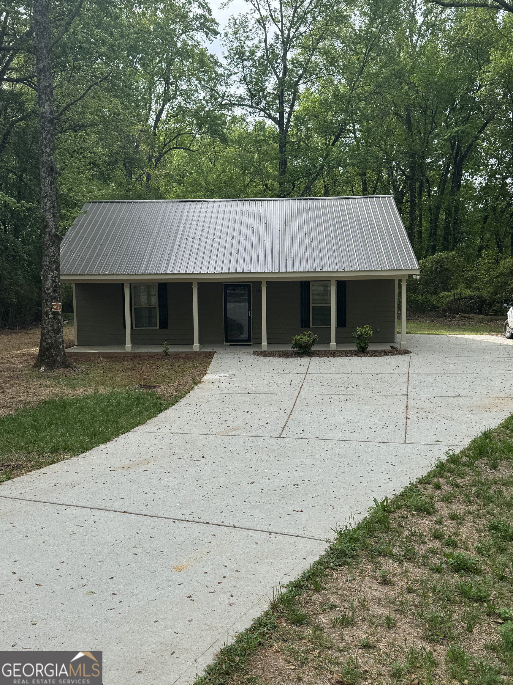 7883 Pendergrass Road Hoschton GA 30548