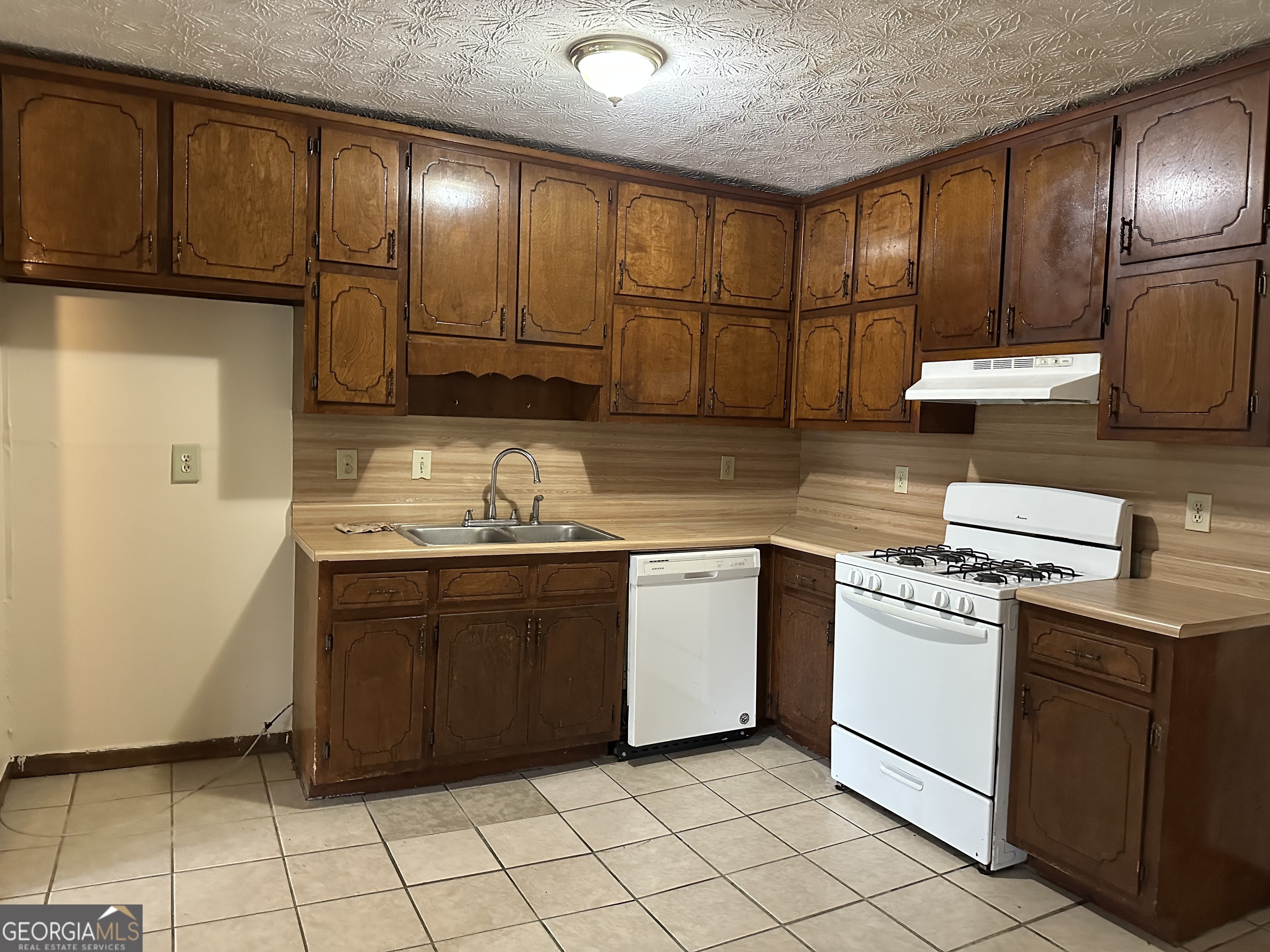 1253 Todiway Court Jonesboro GA 30238