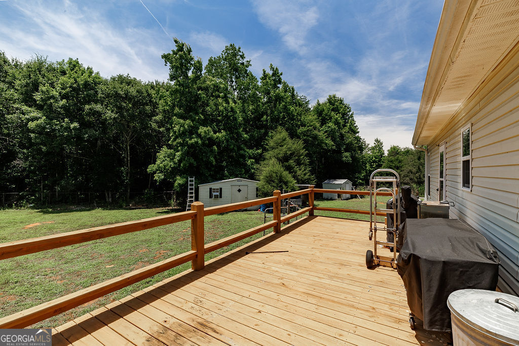 1627 Dewy Rose Road NW Dewy Rose GA 30634