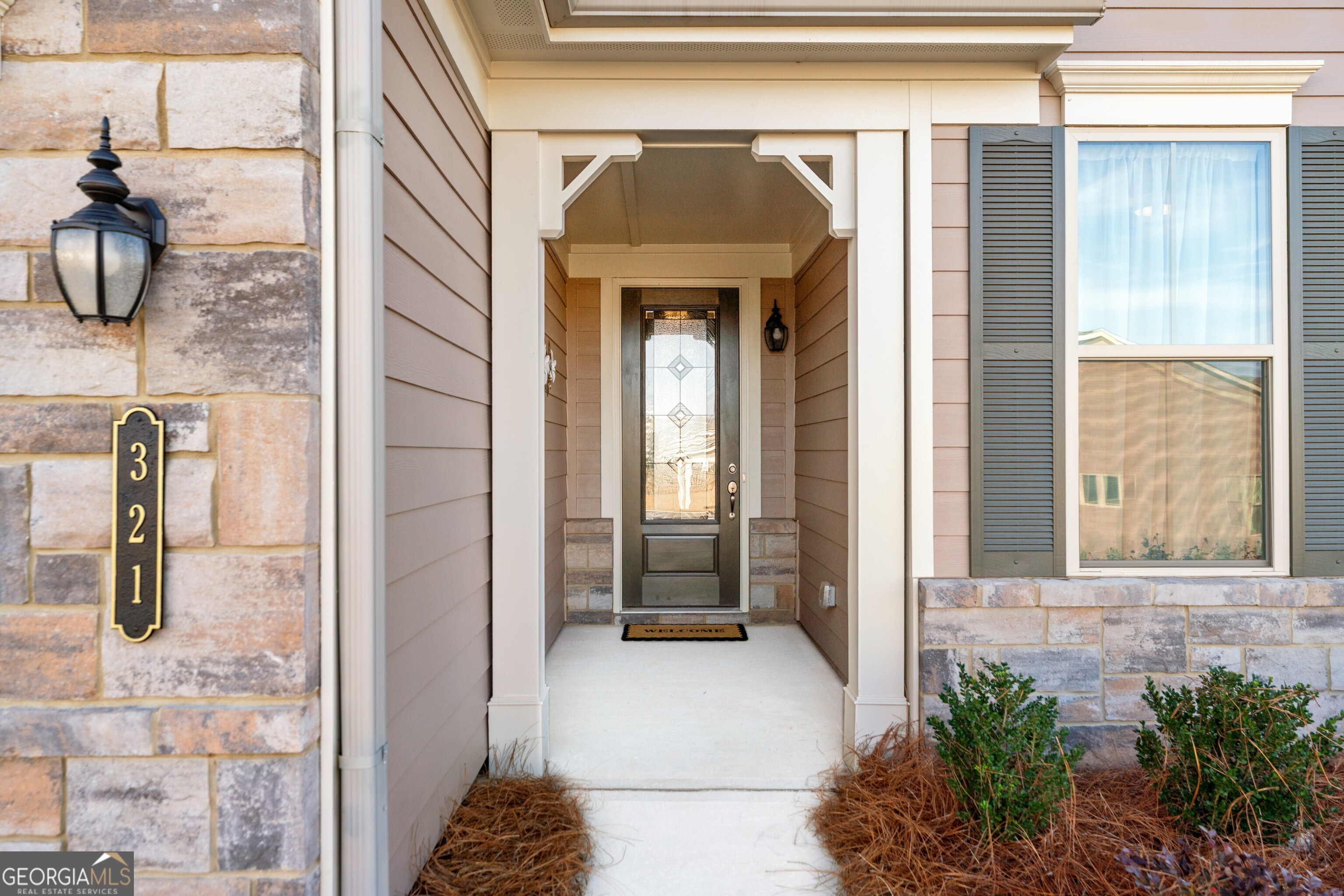 321 Bear Way Hoschton GA 30548