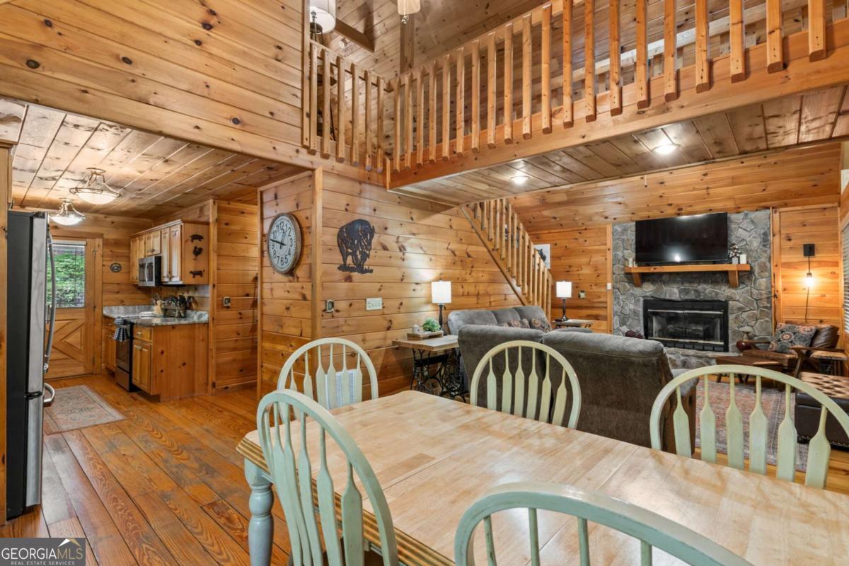 294 Oakwood Trail Mineral Bluff GA 30559
