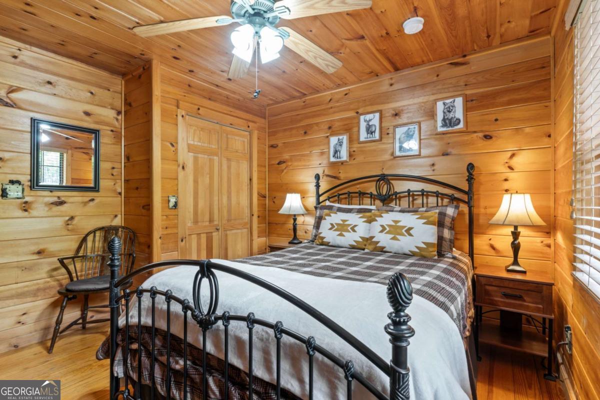 294 Oakwood Trail Mineral Bluff GA 30559