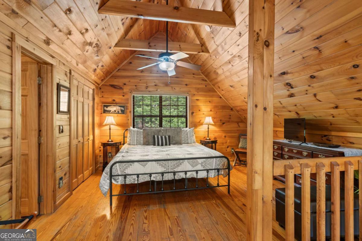 294 Oakwood Trail Mineral Bluff GA 30559