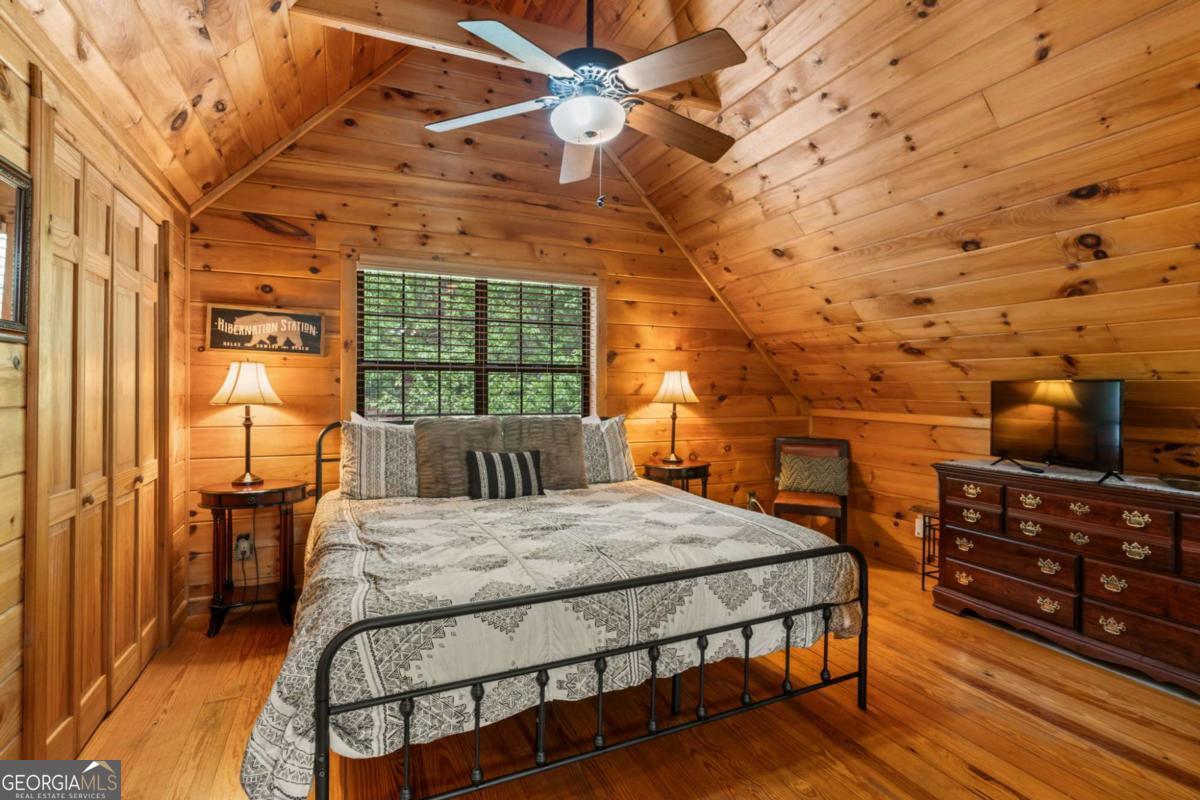 294 Oakwood Trail Mineral Bluff GA 30559