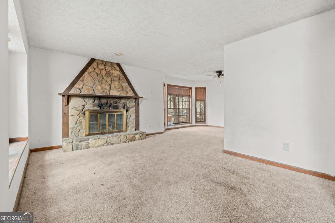 1043 Ascot Court Riverdale GA 30296
