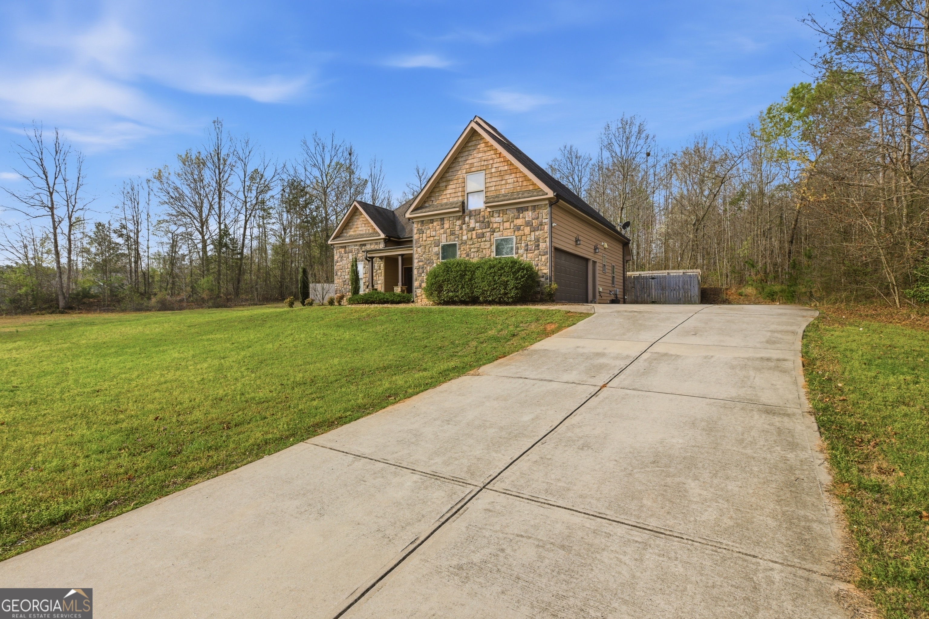 130 Maple Drive Commerce GA 30529